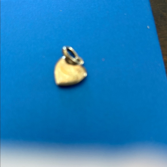 Pandora Silver Heart Charm with Sparkling Accents - Picture 2 of 2